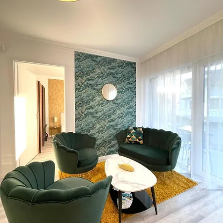 Helios De Luxe Siofok-aranypart Apartmán Siófok